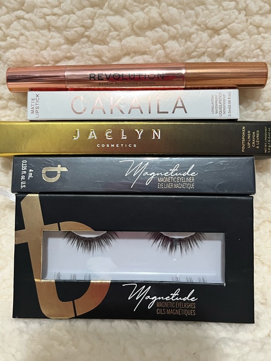 Tori Belle Other - 5 Piece New Makeup Bundle